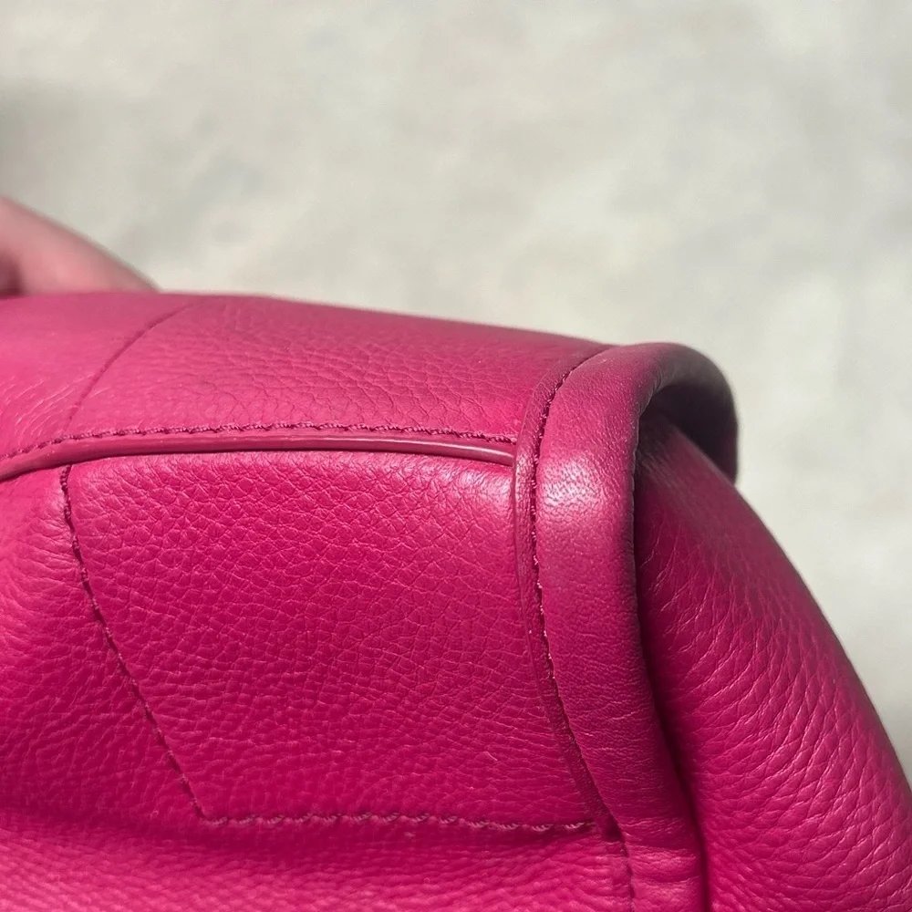 Tory Burch Britten Pebbled Slouchy Tote Shoulder Purse Magenta Pink & Gold